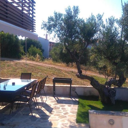 Maisonette Close To The Beach Nikiti  Extérieur photo