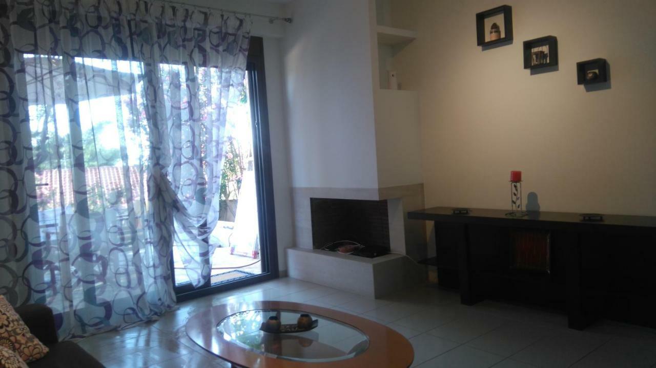 Maisonette Close To The Beach Nikiti  Extérieur photo
